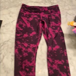 Lululemon cropped leggings size 6